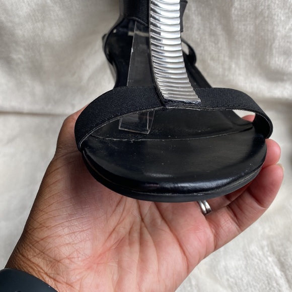 Black Wedges Size 9 - Picture 6 of 11